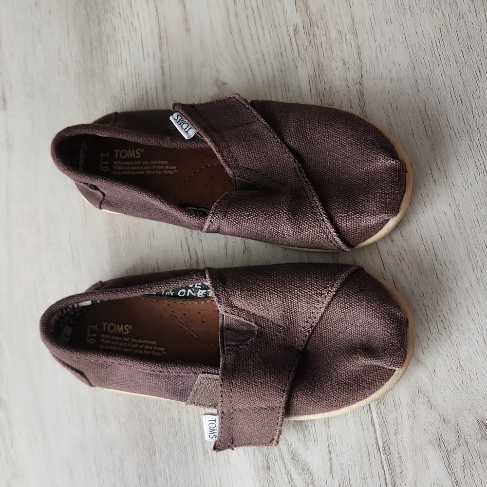 Tom's Tiny Alpargata Toddler Girl's Shoes